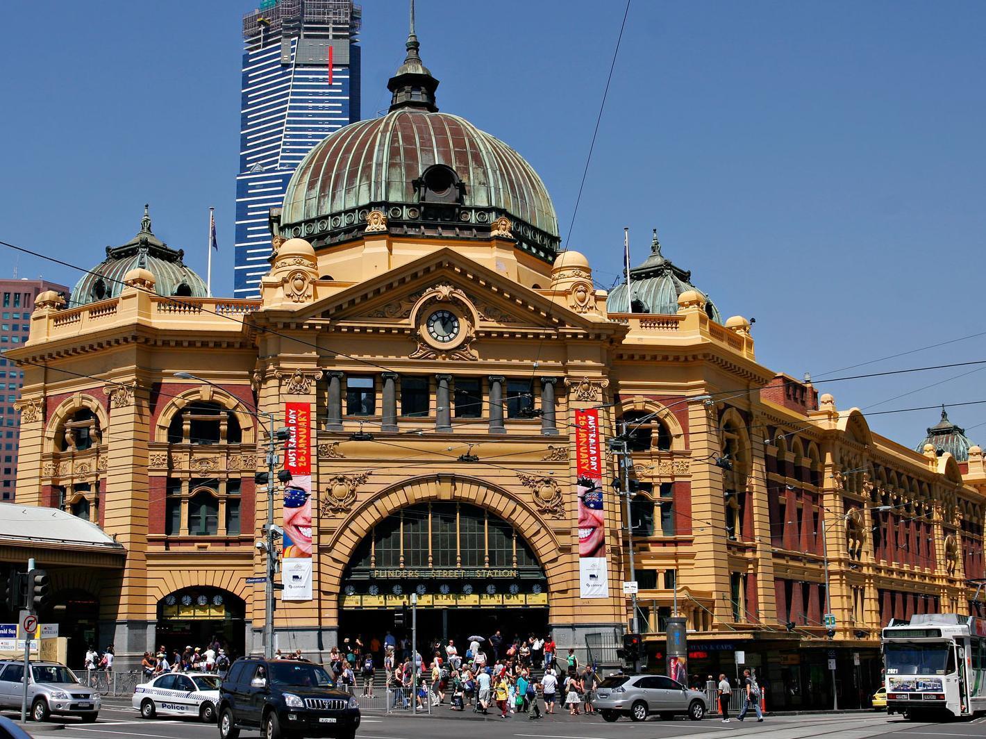 Urban Central Accommodation Melbourne Exterior photo